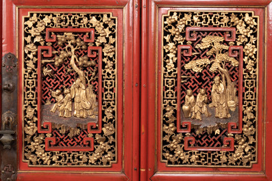 A large and fine Chinese gilt-red-lacquered cabinet with figures and antiquities, 19th C.