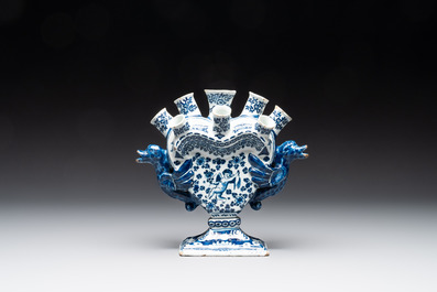 A pair of blue and white Dutch Delft heart-shaped tulip vases, early 18th C.