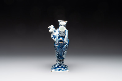 A pair of blue and white Dutch Delft heart-shaped tulip vases, early 18th C.