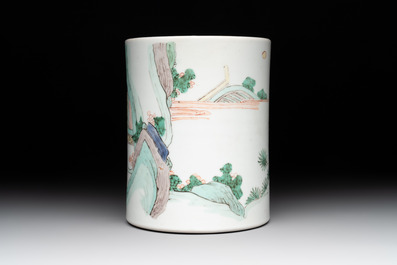 A Chinese famille verte brush pot with figural design, Kangxi