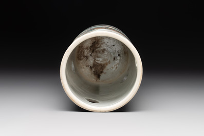 A Chinese qianjiang cai 'immortal and poem' hat stand, 19/20th C.