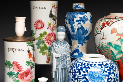 13 Chinese blue, white, famille rose, verte and qianjiang cai wares, 19/20th C.