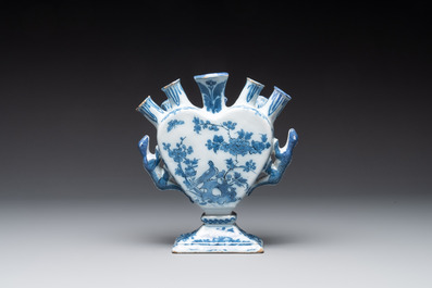 A blue and white Dutch Delft heart-shaped tulip vase, late 17th C.