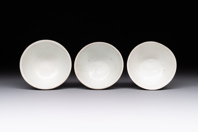Six Chinese blue and white 'Hatcher cargo' stem cups with dragons, Transitional period