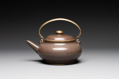 Three Chinese Thai market polished Yixing stoneware teapots with brass mounts, 19th C.