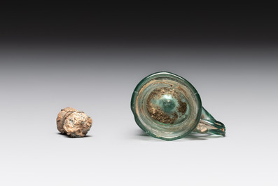 A Dutch or German green glass reliquary holder, excavated in Maastricht, 16/17th C.
