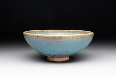 A Chinese 'jun' bowl, Yuan/Ming