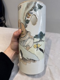 A Chinese qianjiang cai 'immortal and poem' hat stand, 19/20th C.
