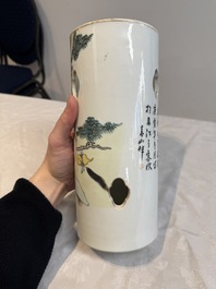 A Chinese qianjiang cai 'immortal and poem' hat stand, 19/20th C.