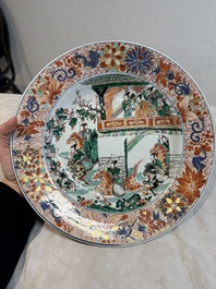 A pair of Chinese verte-Imari 'The Yang family female generals 楊門女將' dishes, Kangxi
