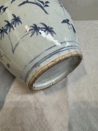 A Chinese blue and white vase with floral design and wooden cover, Transitional period