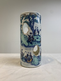 A Chinese doucai 'Eight Immortals' openworked hat stand, Kangxi mark, 19th C.