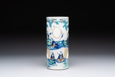 A Chinese doucai 'Eight Immortals' openworked hat stand, Kangxi mark, 19th C.