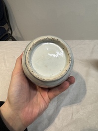 A Chinese blue and white 'dragon' plate and a 'floral' jarlet, Yongzheng mark, 17/18th C.