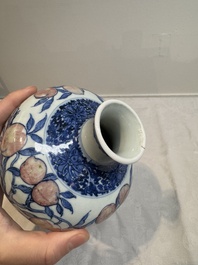 A Chinese blue, white and copper-red 'meiping' vase with 17 peaches, Yongzheng mark, 19/20th C.