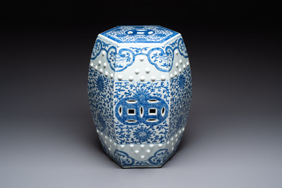 A Chinese blue and white hexagonal 'lotus scroll' garden seat, Qianlong/Jiaqing