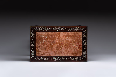 A Chinese mother-of-pearl inlaid hongmu three-tier console table with marble top, 19/20th C.
