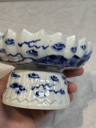A Chinese Thai market 'Buddhist lions' vessel and an offering tazza, 19th C.