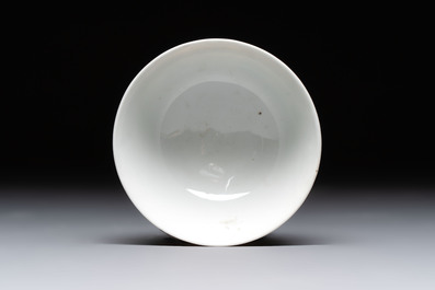 Four Chinese famille rose bowls and a blue and white bowl, Guangxu mark, 19/20th C.