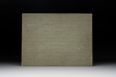 A photo album with sights, landmarks and people of Shanghai, 19/20th C.