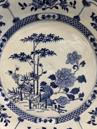 Two Chinese blue and white dishes and a plate, Yongzheng and later
