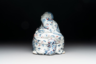 A Chinese blue, white and copper-red 'Liuhai on the three-legged toad' censer and cover, 19th C.