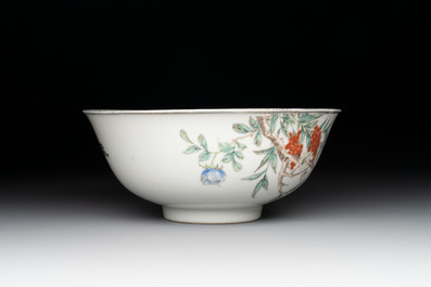 Three Chinese famille rose bowls with floral design, Qianlong, Guangxu and Jiangxi Ciye mark, 19/20th C.