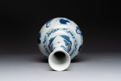 A Chinese blue and white 'immortals' bottle vase, Transitional period