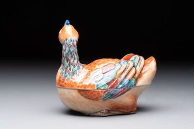 A Chinese famille rose duck-shaped tureen and cover, Qianlong