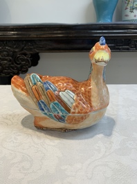 A Chinese famille rose duck-shaped tureen and cover, Qianlong