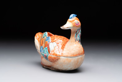A Chinese famille rose duck-shaped tureen and cover, Qianlong