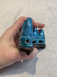 A Chinese turquoise-glazed brush rest and a Fahau vase, 18/19th C.