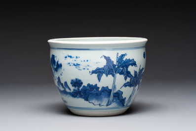A Chinese blue and white 'Buddhist lion and elephant' scroll jar or jardini&egrave;re, Transitional period