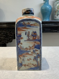 A pair of Chinese Imari-style square flasks and covers, Kangxi