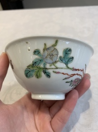 Four Chinese famille rose bowls and a blue and white bowl, Guangxu mark, 19/20th C.