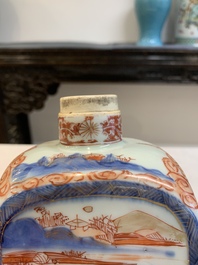 A pair of Chinese Imari-style square flasks and covers, Kangxi