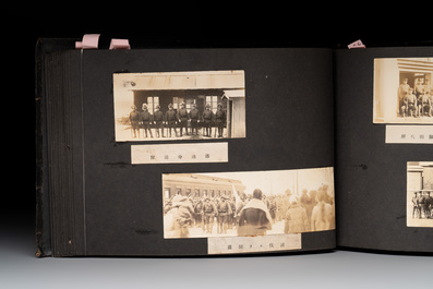 (Graphic content!) A photo album of Japanese military personnel and military operations in China, 1st half 20th C.