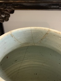 A Chinese wucai 'phoenix' vase, Transitional period