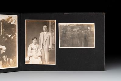 Six photo albums with sights, landmarks and people of Japan, 1st half 20th C.