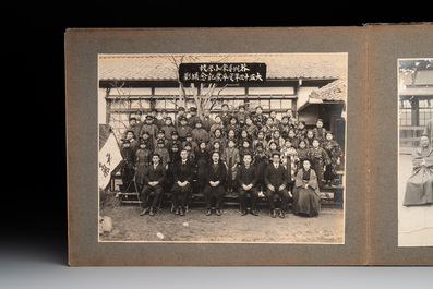 Six photo albums with sights, landmarks and people of Japan, 1st half 20th C.
