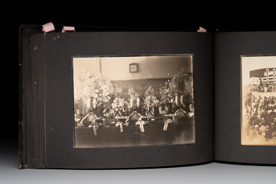 (Graphic content!) A photo album of Japanese military personnel and military operations in China, 1st half 20th C.