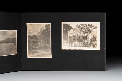 Six photo albums with sights, landmarks and people of Japan, 1st half 20th C.