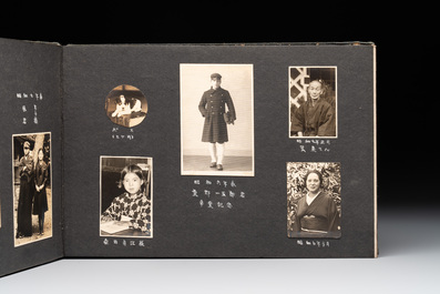 Six photo albums with sights, landmarks and people of Japan, 1st half 20th C.