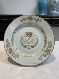 A Chinese verte-Imari plate and a famille rose armorial alliance plate, Qianlong