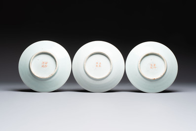 Six Chinese Canton famille verte plates with figural design, 19th C.