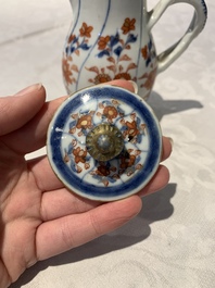 Two Chinese Imari-style jugs with covers, 18th C.
