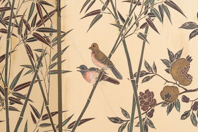 A Chinese polychrome lacquered wooden eight-panel folding screen with a pond scene, 19/20th C.