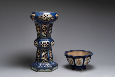 A Chinese or Vietnamese polychrome-glaze pottery jardini&egrave;re and stand, 19th C.