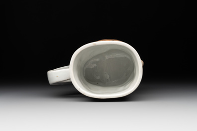 A rare Chinese export porcelain 'Neptune' mug, Qianlong, ca. 1785