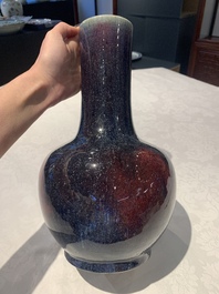 A Chinese flamb&eacute;-glazed bottle vase, 19th C.